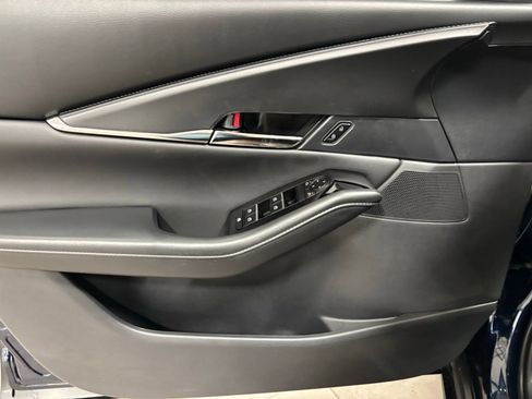 Used 2025 MAZDA CX-30 AWD 2.5 S w/ Preferred Package image 19