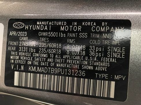 Used 2023 Genesis GV70 2.5T AWD/4WD image 24