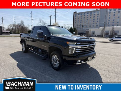 Used 2021 Chevrolet Silverado 2500 High Country w/ Technology Package image 1