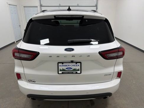 Used 2024 Ford Escape ST-Line w/ Tech Pack #1 AWD/4WD image 5