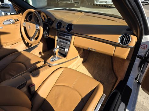 Used 2007 Porsche Boxster image 10