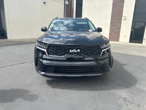Used 2023 Kia Sorento S FWD image 3