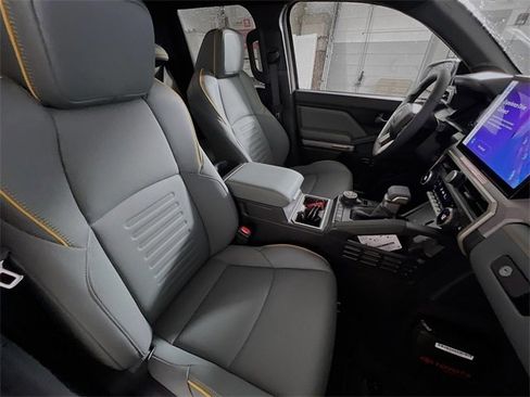 New 2025 Toyota Tacoma 4x4 Double Cab Hybrid image 27