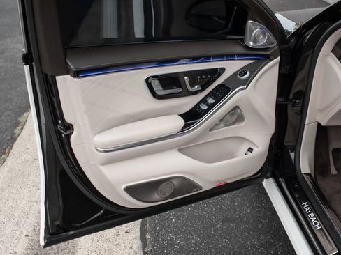 Used 2022 Mercedes-Benz Maybach S 580 4MATIC image 20