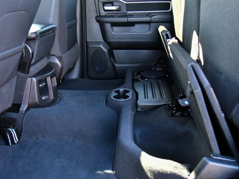 Used 2025 RAM 2500 Big Horn image 41