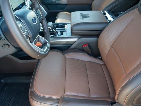 Used 2025 Ford F150 King Ranch w/ FX4 Off-Road Package image 9