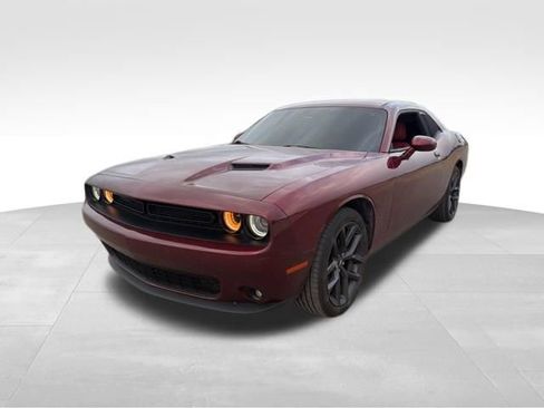Used 2021 Dodge Challenger SXT w/ Blacktop Package RWD image 7