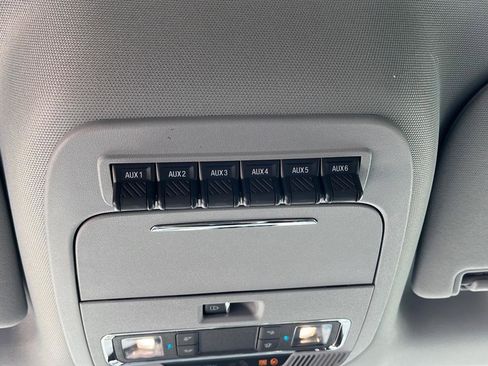 Used 2024 Ford F350 Lariat image 20