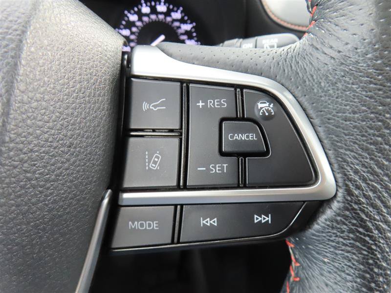 Used 2021 Toyota Sienna XSE w/ XSE Plus Package AWD/4WD image 19