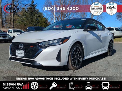 Used 2025 Nissan Sentra SR image 2