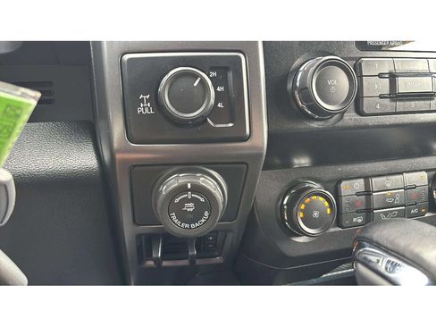 Used 2020 Ford F150 XLT w/ Equipment Group 302A Luxury AWD/4WD image 18