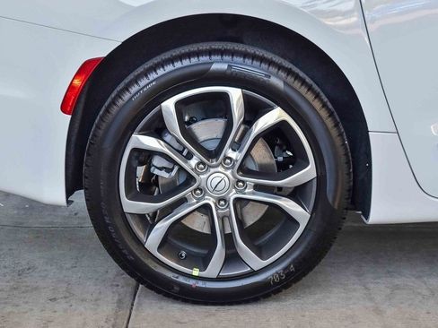 New 2026 Chrysler Pacifica Pinnacle w/ Trailer Tow Group image 12