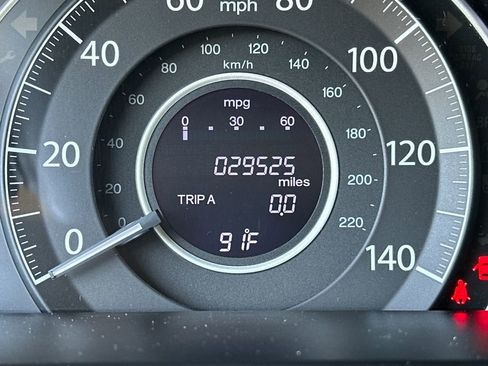 Used 2014 Honda CR-V LX image 29