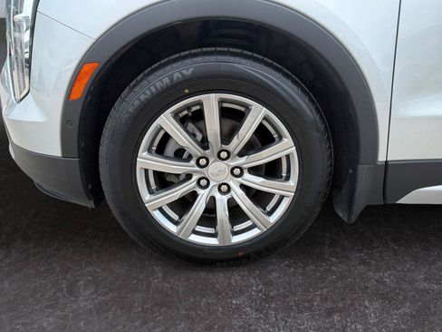 Used 2022 Cadillac XT4 Premium Luxury w/ Enhanced Visibility Package AWD/4WD image 28