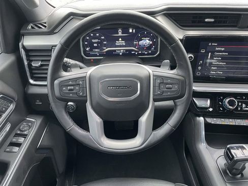 Used 2022 GMC Sierra 1500 Denali w/ Denali Reserve Package image 24