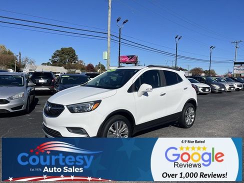 Used 2018 Buick Encore Preferred image 3