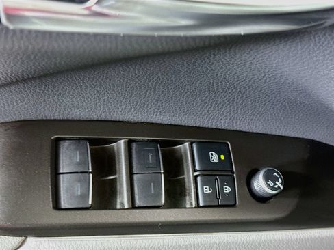Certified 2021 Toyota Camry XLE w/ Cold Weather Package FWD image 18