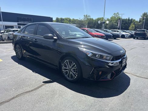 Used 2022 Kia Forte GT-Line w/ GT-Line Premium Package FWD image 10