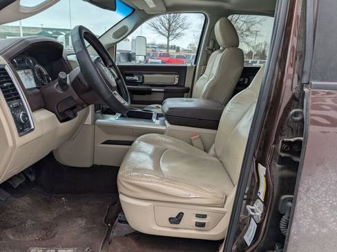 Used 2015 RAM 2500 Laramie image 2