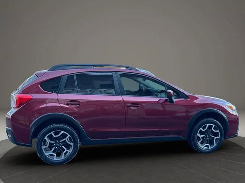 Used 2016 Subaru Crosstrek 2.0i Premium AWD/4WD image 5