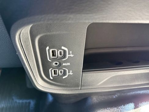 Used 2023 RAM 3500 Tradesman w/ Chrome Appearance Group image 26