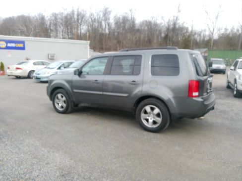 Used 2011 Honda Pilot EX-L image 2