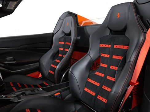 Certified 2021 Ferrari F8 Tributo RWD image 49