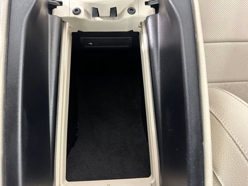Used 2021 Mercedes-Benz E 350 Sedan image 29