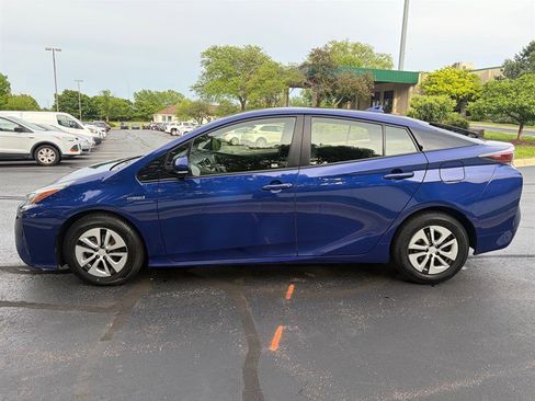 Used 2017 Toyota Prius Three FWD image 15