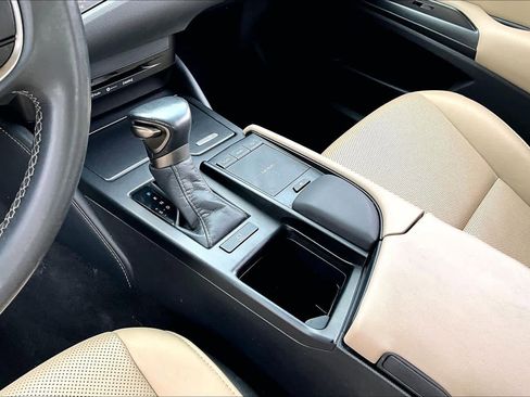 Used 2019 Lexus ES 350 w/ Accessory Package 2 FWD image 16