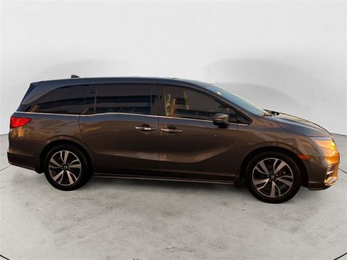 Used 2019 Honda Odyssey Elite image 6