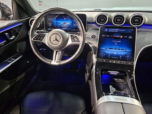 Used 2025 Mercedes-Benz C 300 Sedan image 9