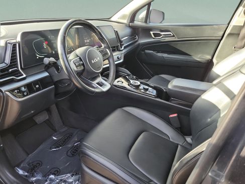 Certified 2023 Kia Sportage EX AWD/4WD image 15
