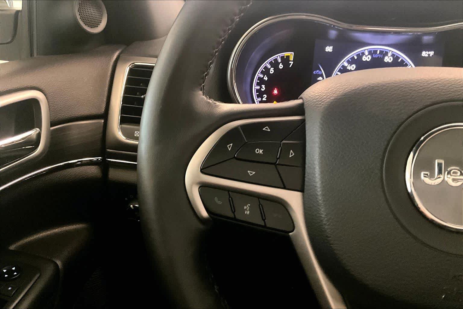 Used 2019 Jeep Grand Cherokee Limited w/ Luxury Group II RWD image 22