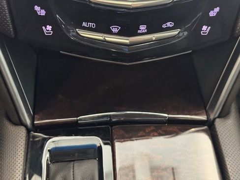 Used 2016 Cadillac XTS Vsport Premium AWD/4WD image 13