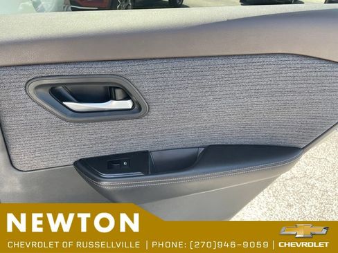Used 2021 Nissan Rogue SV FWD image 30