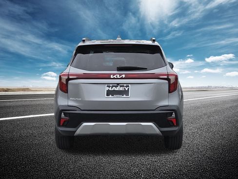 Used 2024 Kia Seltos S image 19