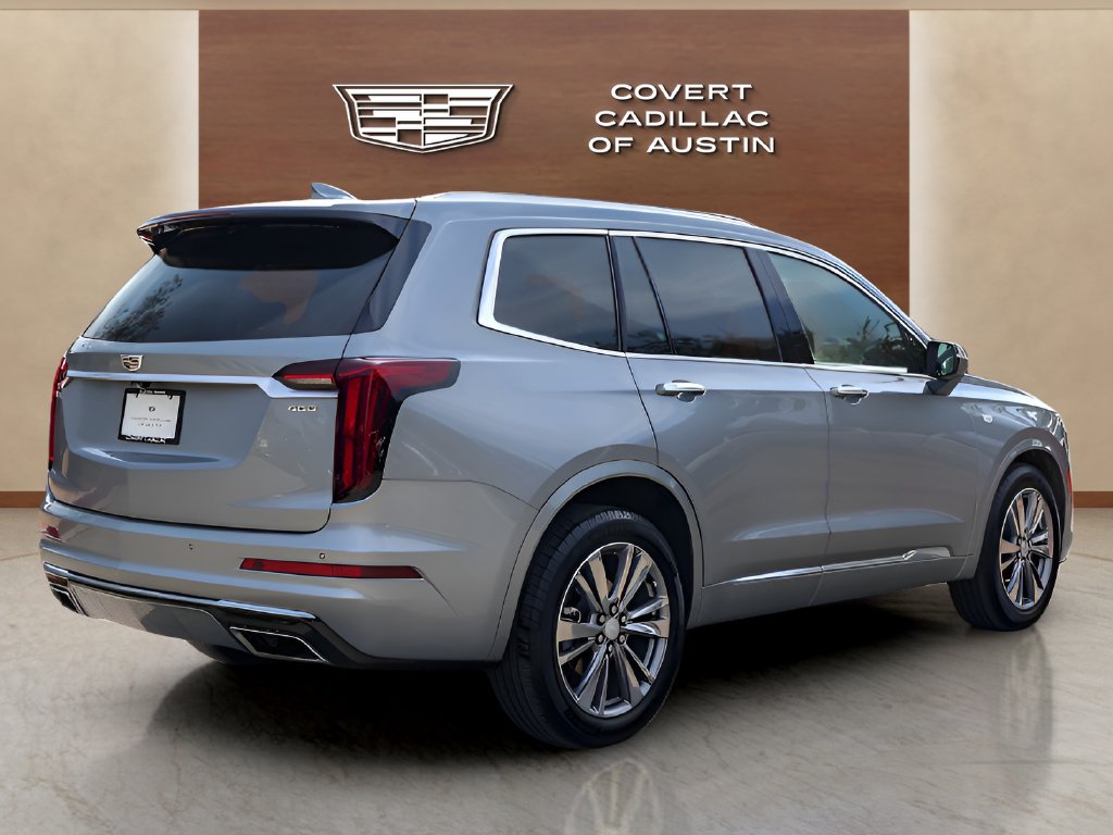 Certified 2025 Cadillac XT6 Premium Luxury FWD image 4