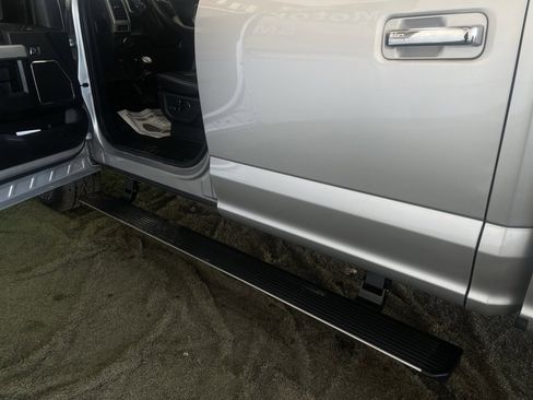 Used 2018 Ford F150 Lariat w/ Equipment Group 502A Luxury image 19