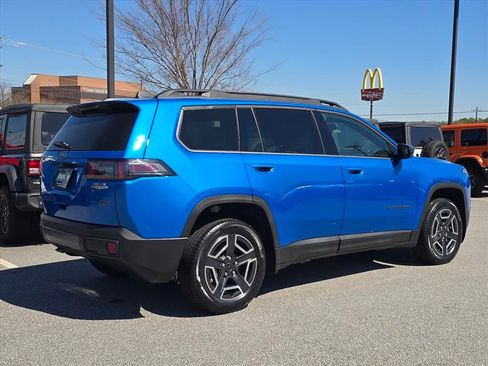 New 2026 Jeep Cherokee Laredo AWD/4WD image 3