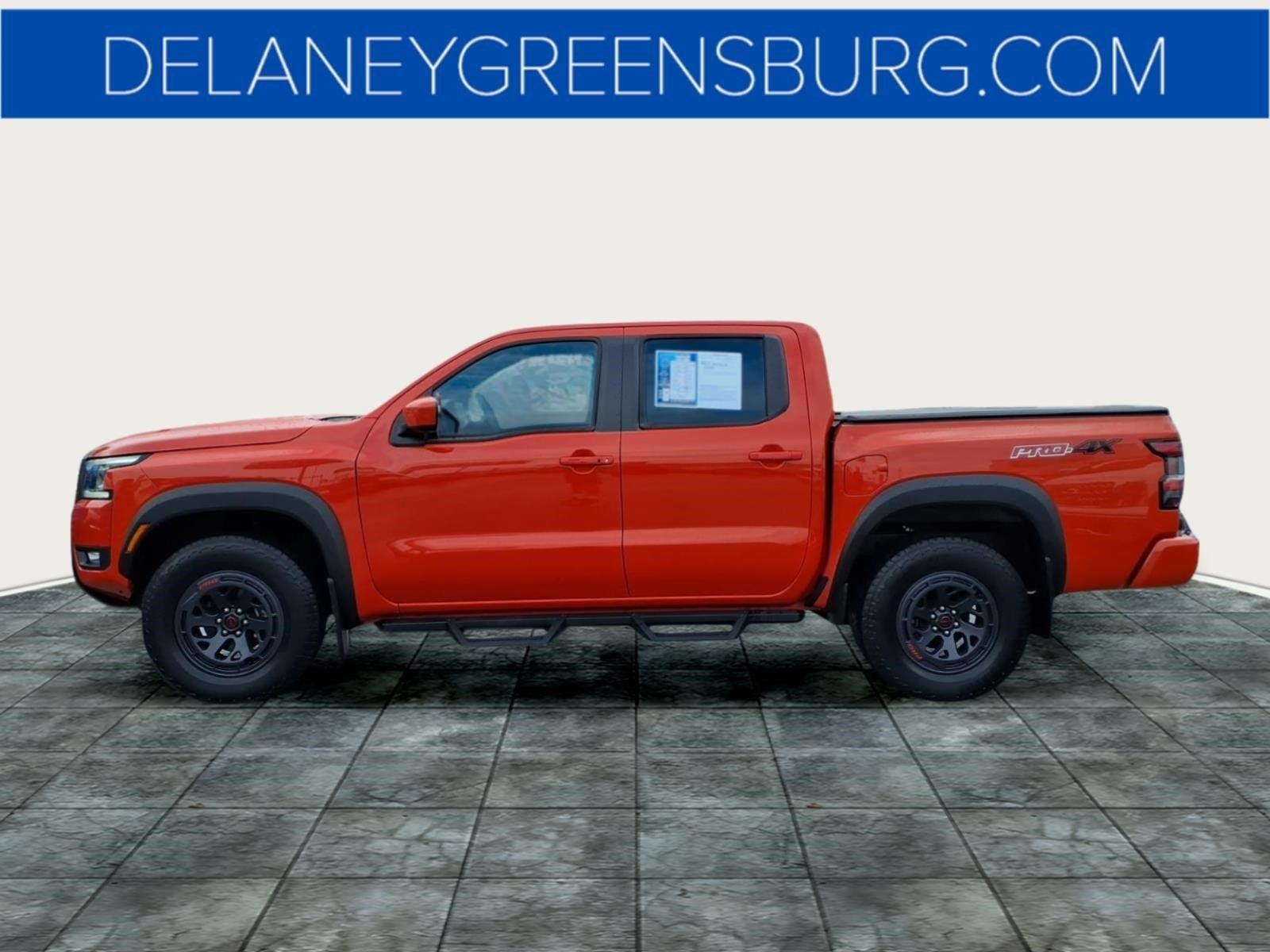 Used 2025 Nissan Frontier PRO-4X AWD/4WD image 6