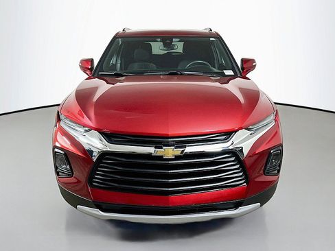 Used 2021 Chevrolet Blazer LT FWD image 2