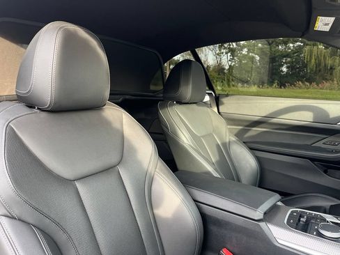 Used 2024 BMW 430i xDrive Convertible w/ M Sport Package AWD/4WD image 28