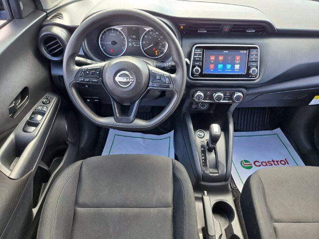 Used 2025 Nissan Kicks Play S FWD image 13
