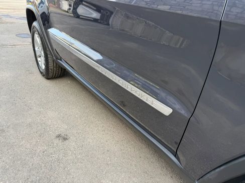 Used 2012 Jeep Grand Cherokee Laredo image 6