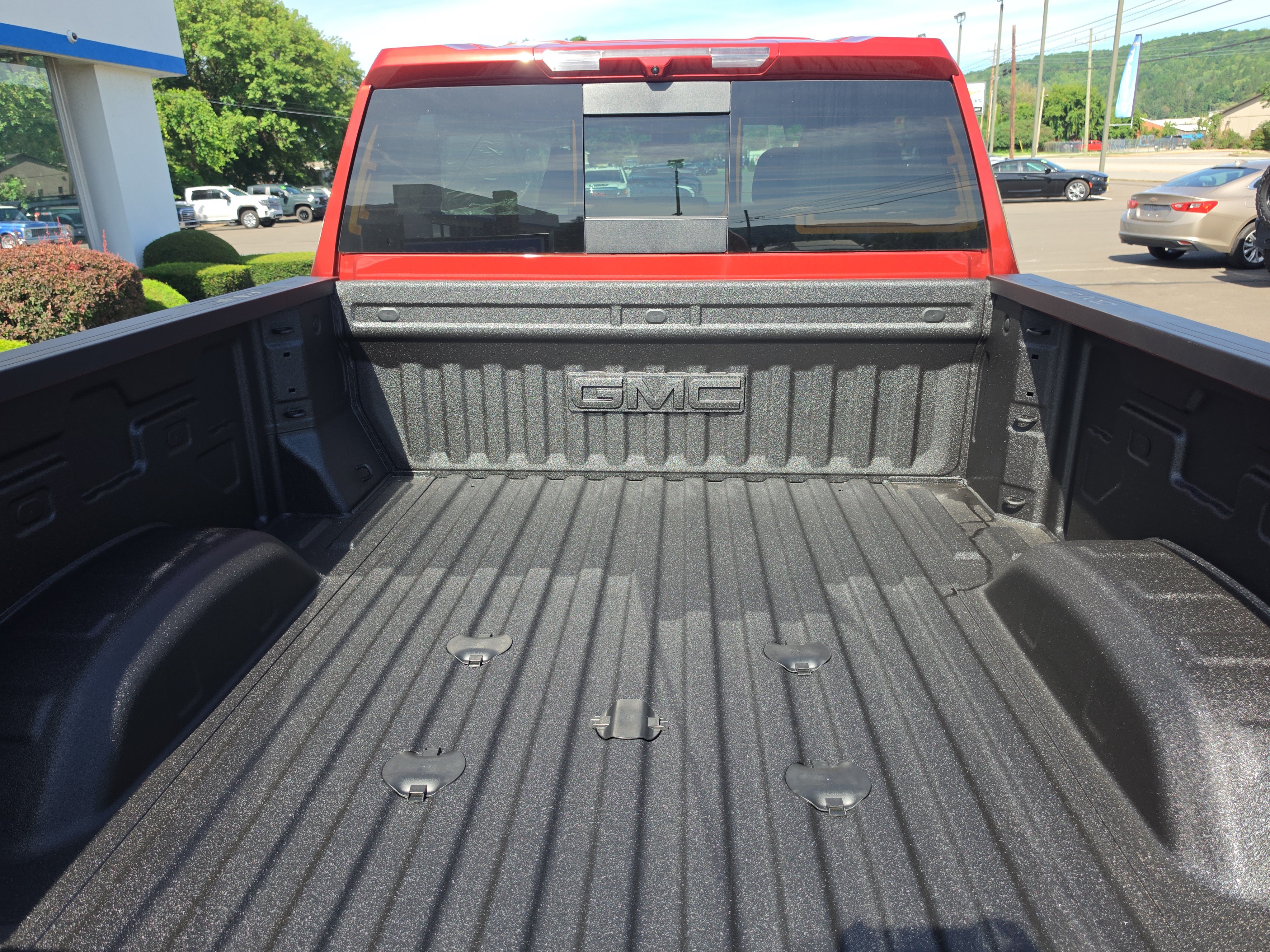 New 2026 GMC Sierra 2500 SLT w/ SLT Premium Package AWD/4WD image 5