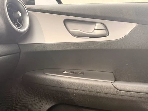 Used 2024 Kia Forte LXS FWD image 25