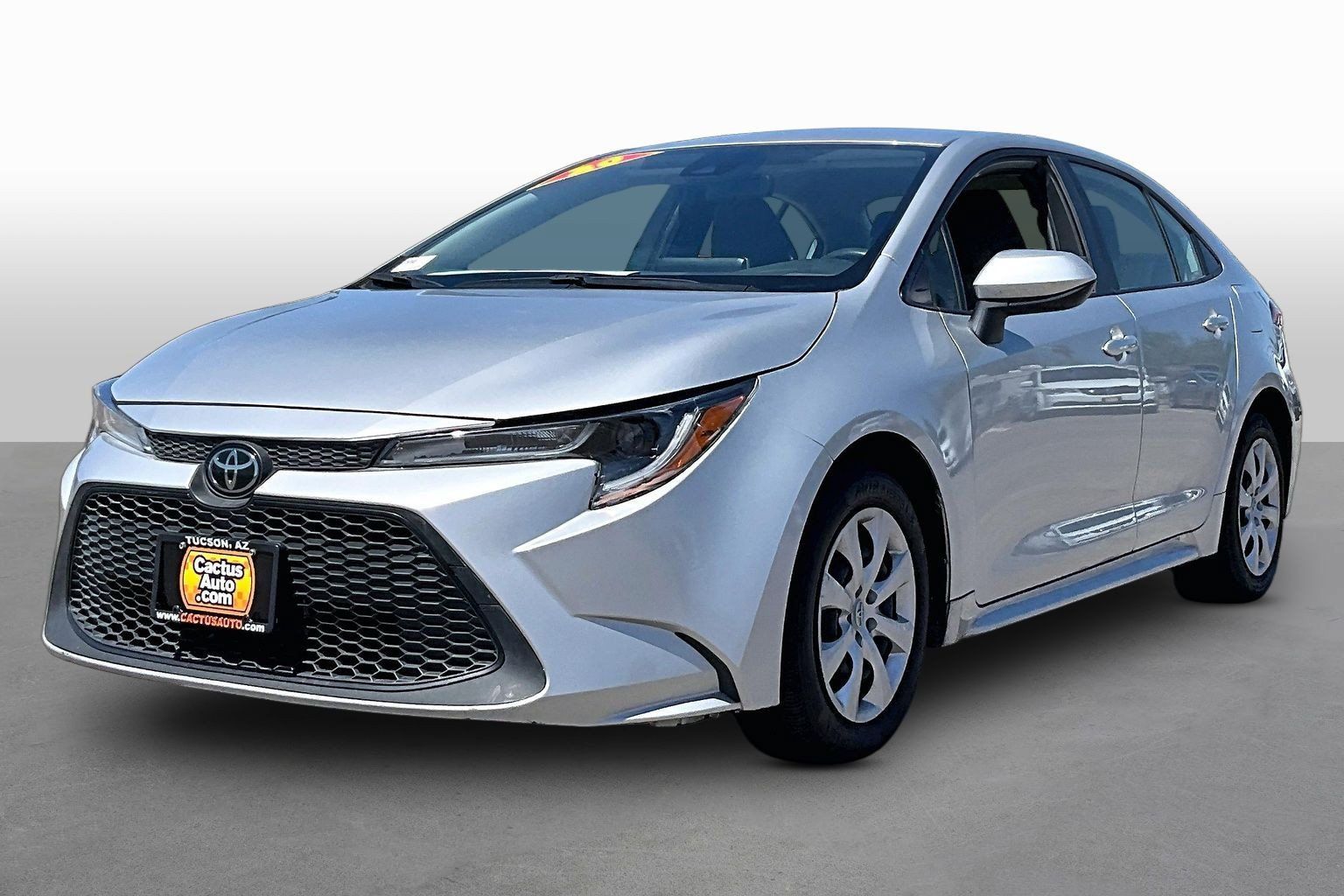 Used 2020 Toyota Corolla LE w/ Carpet Mat Package (TMS) FWD image 1