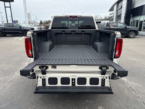 New 2026 GMC Sierra 1500 Denali Ultimate AWD/4WD image 11