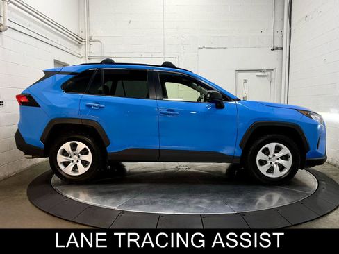 Used 2020 Toyota RAV4 LE w/ Carpet Mat Package FWD image 12
